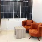 Avist Avcılar Otel